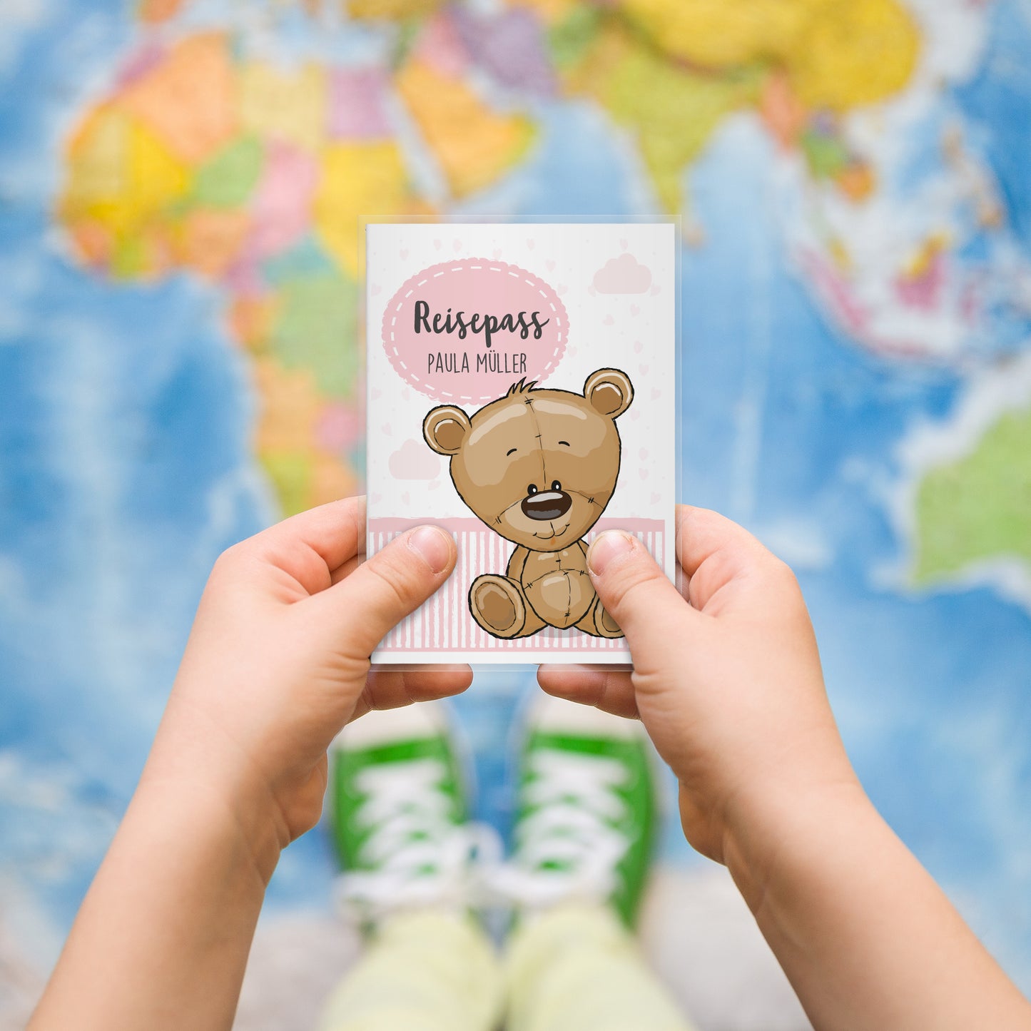 Kinderreisepasshülle-personalisiert-Reisepasshülle_tiere_bär_rosa