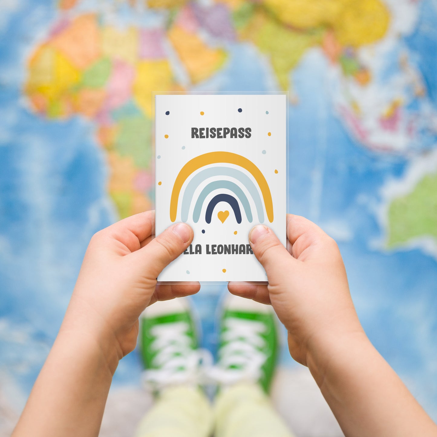 Kinder_Reisepasshülle_mit_Namen_Regenbogen_3
